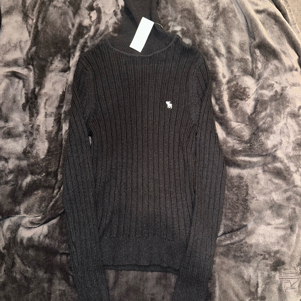 Abercrombie & Fitch Turtleneck Sweater